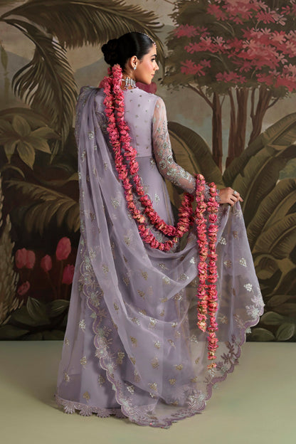 Akbar Aslam Zareen side view of organza shirt