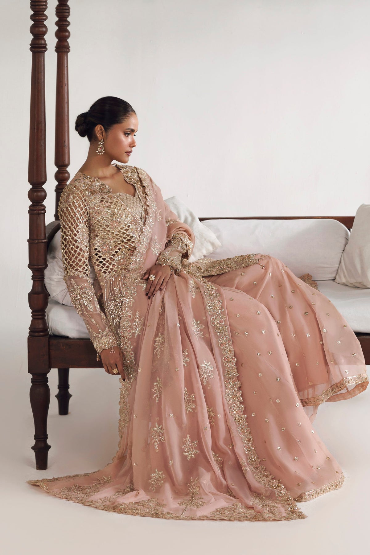 Akbar Aslam Livia back view