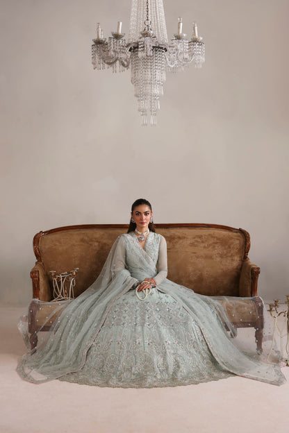 Akbar Aslam Noelle embellished sleeves
