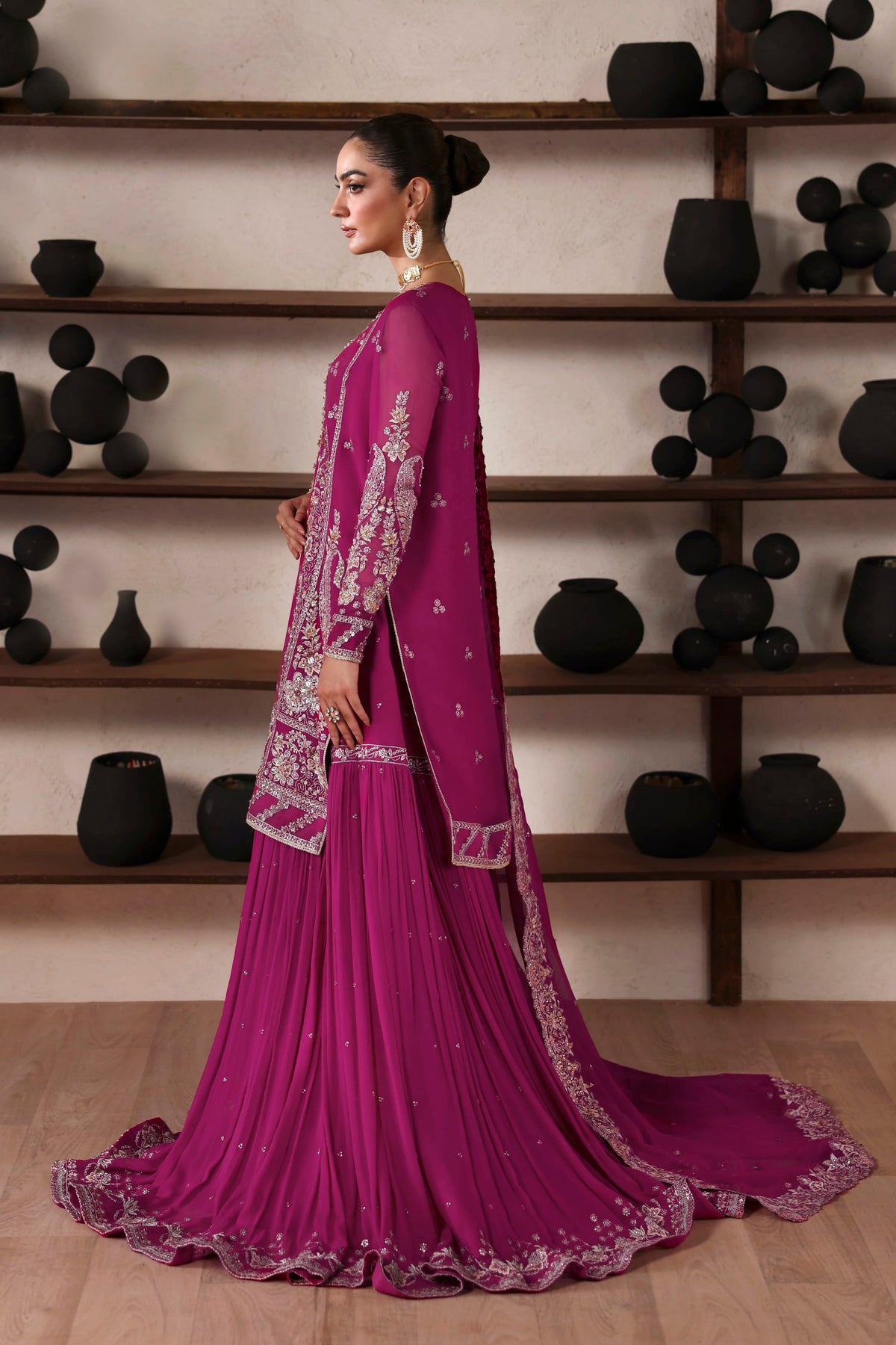 Akbar Aslam Rosalie organza gharara border close-up