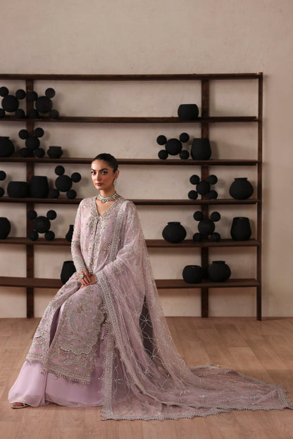 Akbar Aslam Camille back view with organza back border