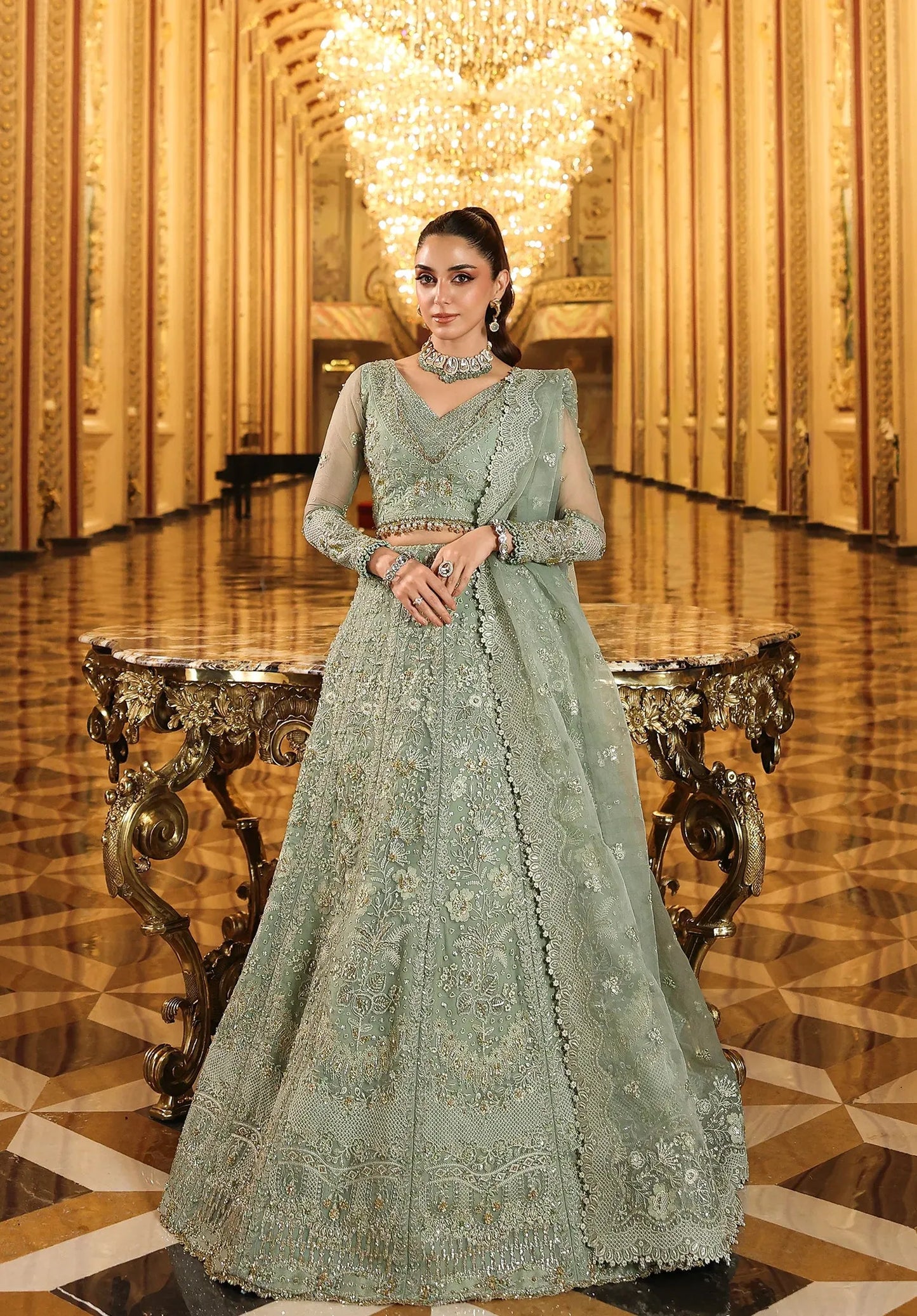 Lime Light by Elaf Stardom ’25 features hand-embroidered organza panels, elegant dupatta, and raw silk inner — perfect for festive gatherings and formal occasions.
