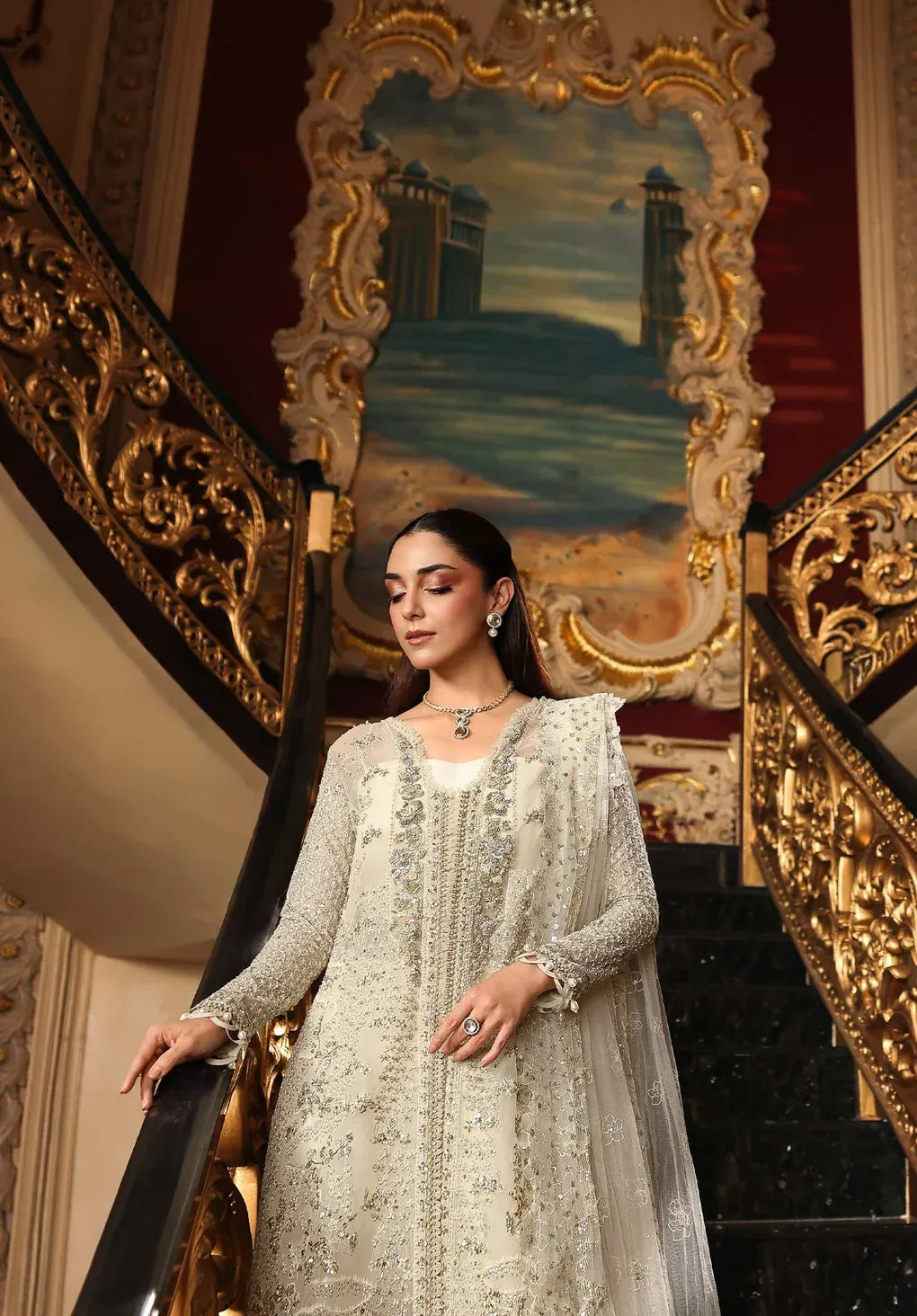 Celestia by Elaf Stardom ’25 features hand-embellished organza panels, embroidered dupatta, and raw silk inner — a timeless choice for refined elegance.