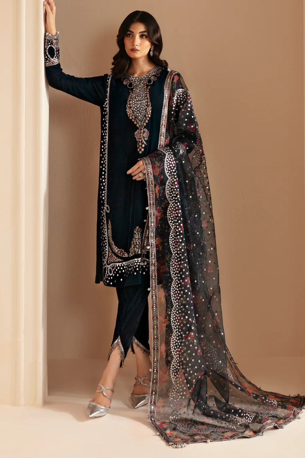 Shop JAZMIN Velvet Formal VF-2021 at Raz Ruya! Huge discounts on luxury Pakistani designer wear. Fast delivery to UK, USA & Canada. End-of-Year & New Year Sale!