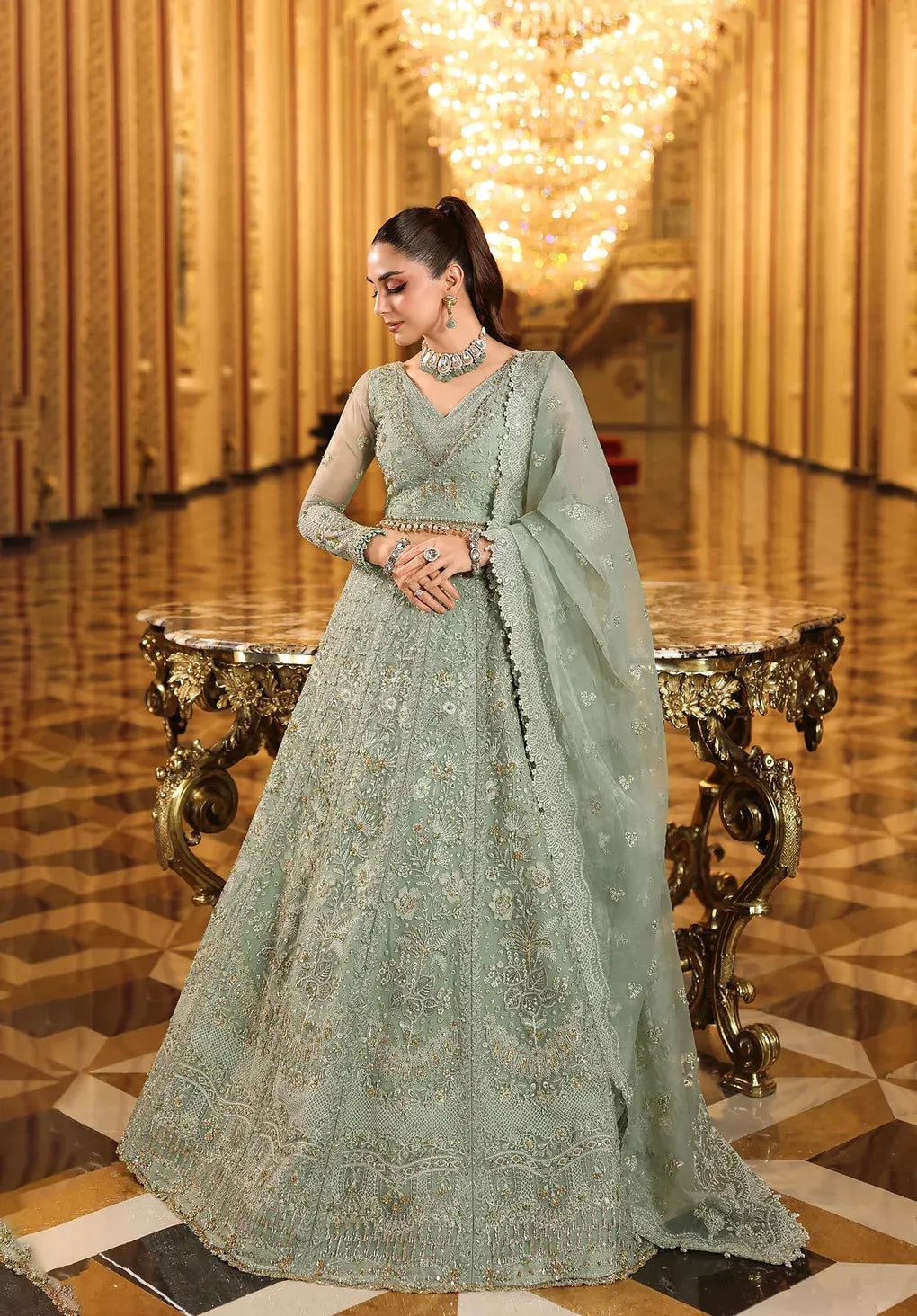 Lime Light by Elaf Stardom ’25 features hand-embroidered organza panels, elegant dupatta, and raw silk inner — perfect for festive gatherings and formal occasions.