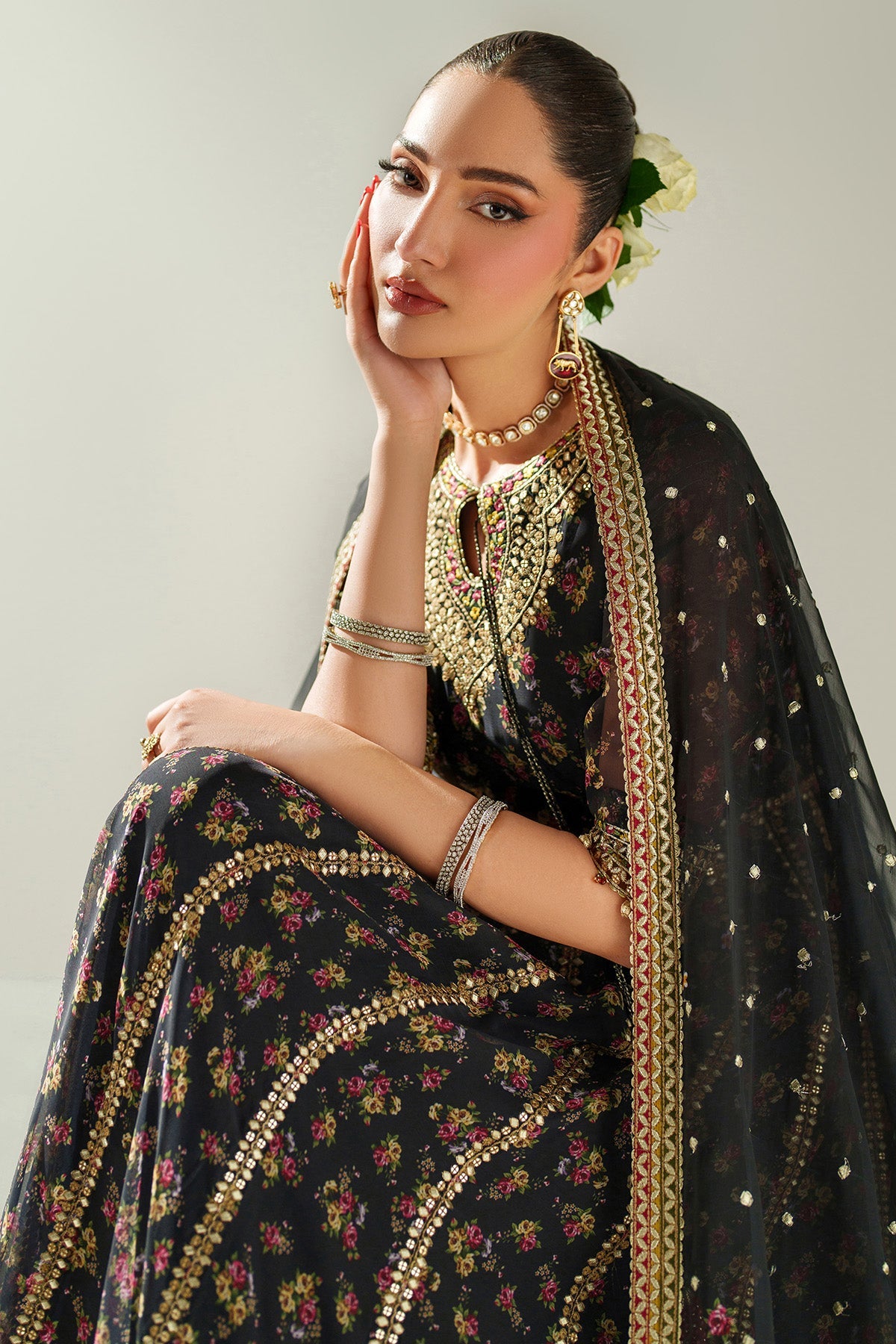 Jazmin UC-3091 Pakistani formal wear for weddings and events