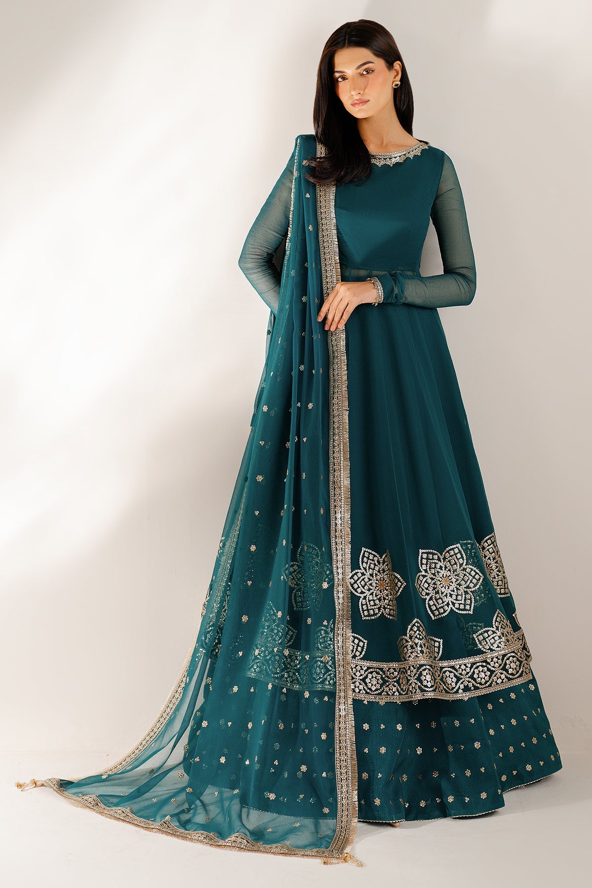 Jazmin UC-3097 embroidered front yoke and panels