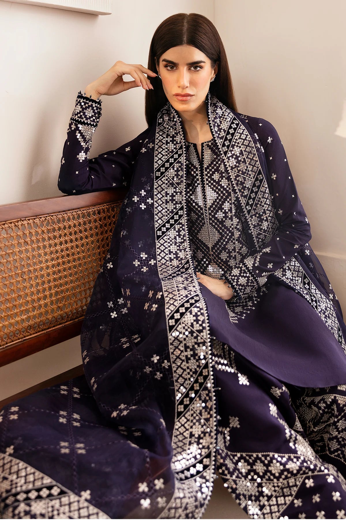 PREMIUM EMBROIDERED RAW SILK UR-7030