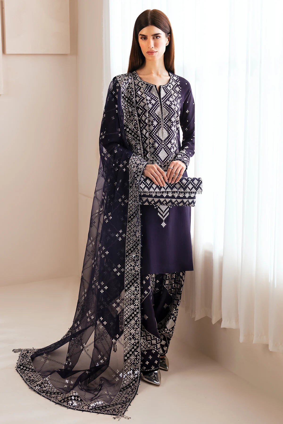 PREMIUM EMBROIDERED RAW SILK UR-7030