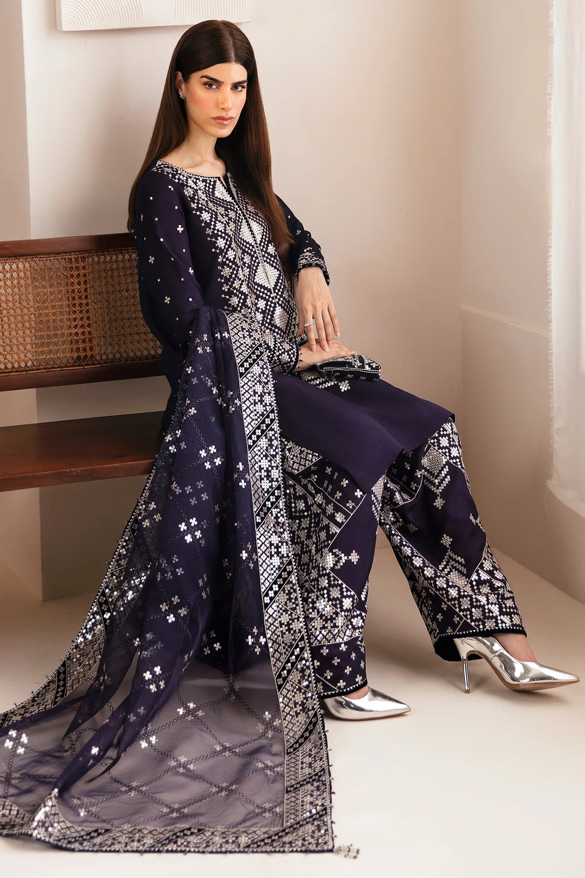 PREMIUM EMBROIDERED RAW SILK UR-7030