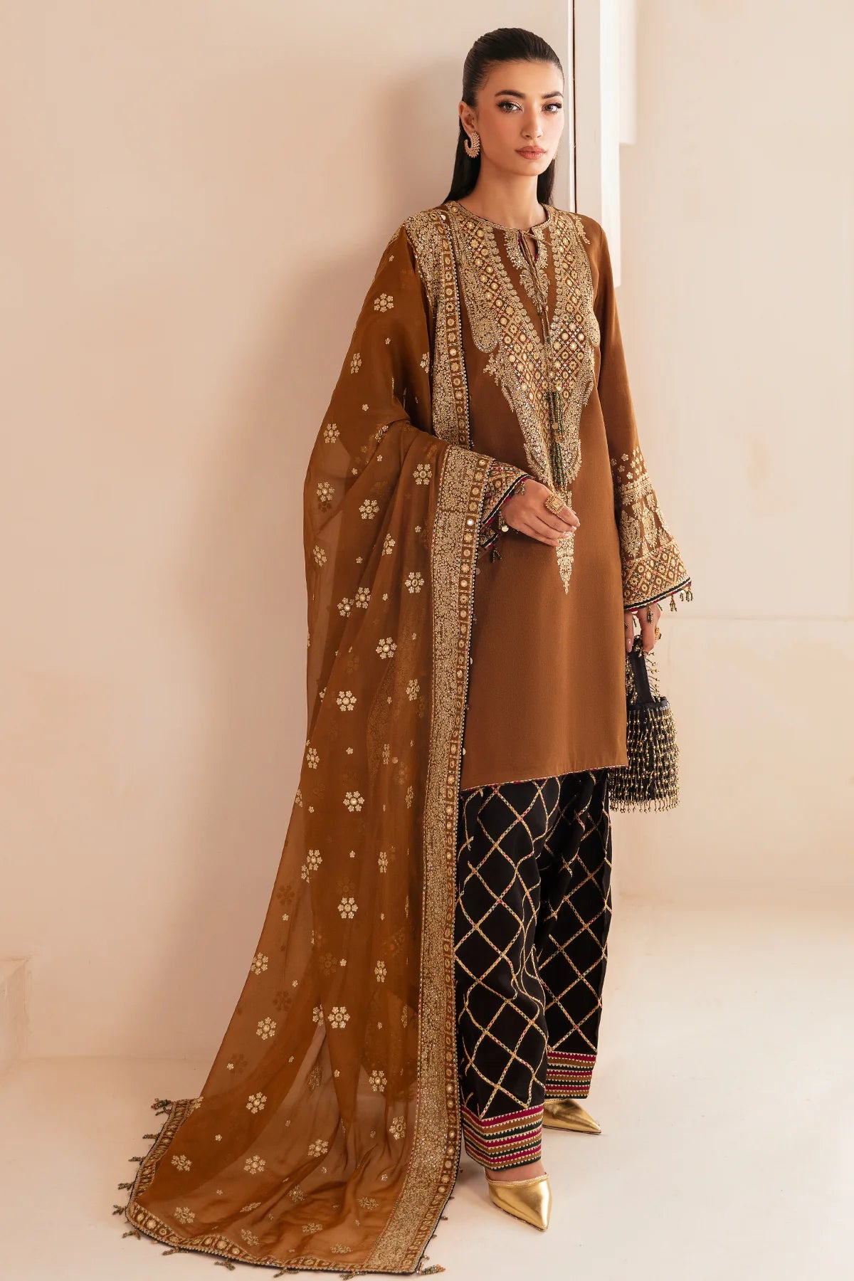 PREMIUM EMBROIDERED RAW SILK UR-7037