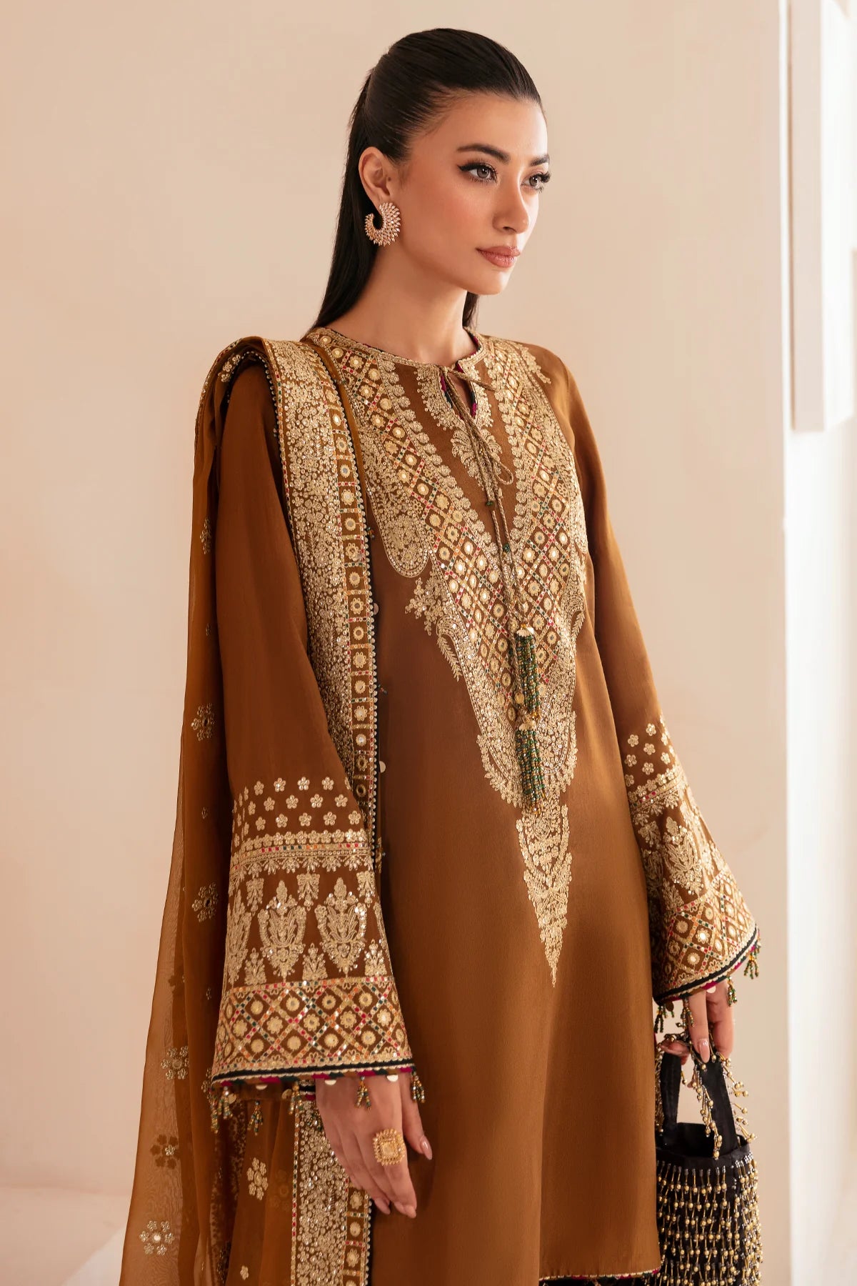 PREMIUM EMBROIDERED RAW SILK UR-7037