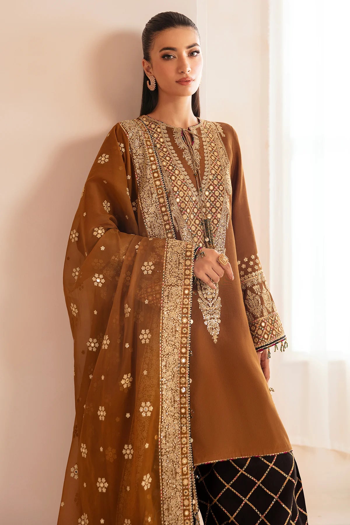 PREMIUM EMBROIDERED RAW SILK UR-7037