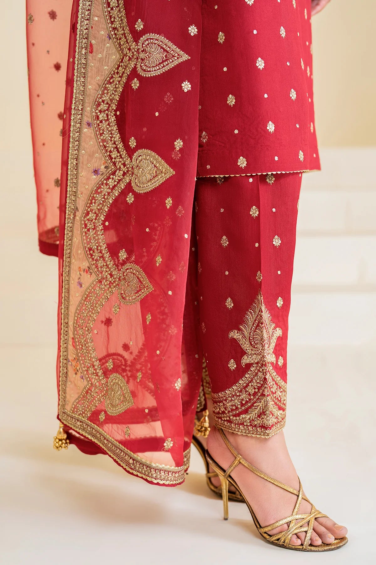 EMBROIDERED RAW SILK UR-7047