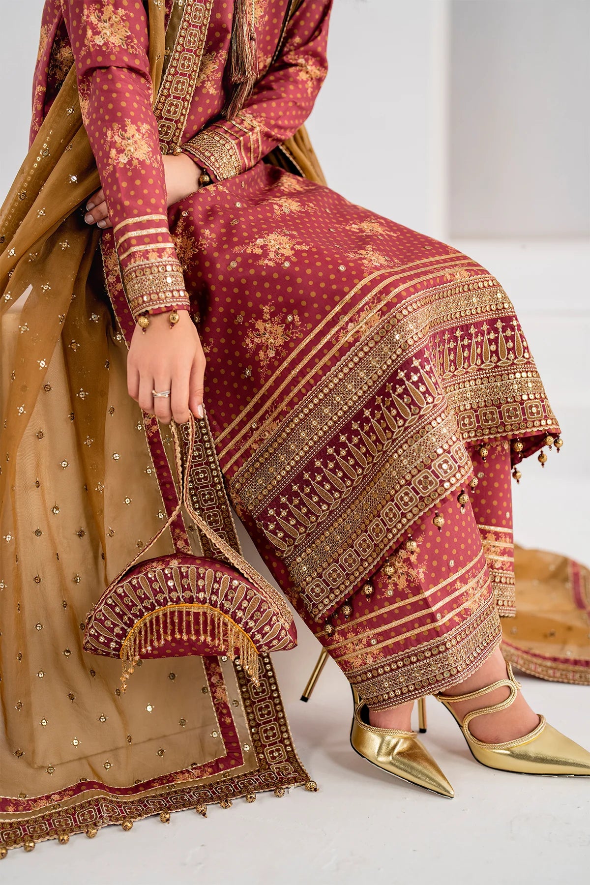 EMBROIDERED RAW SILK UR-7029