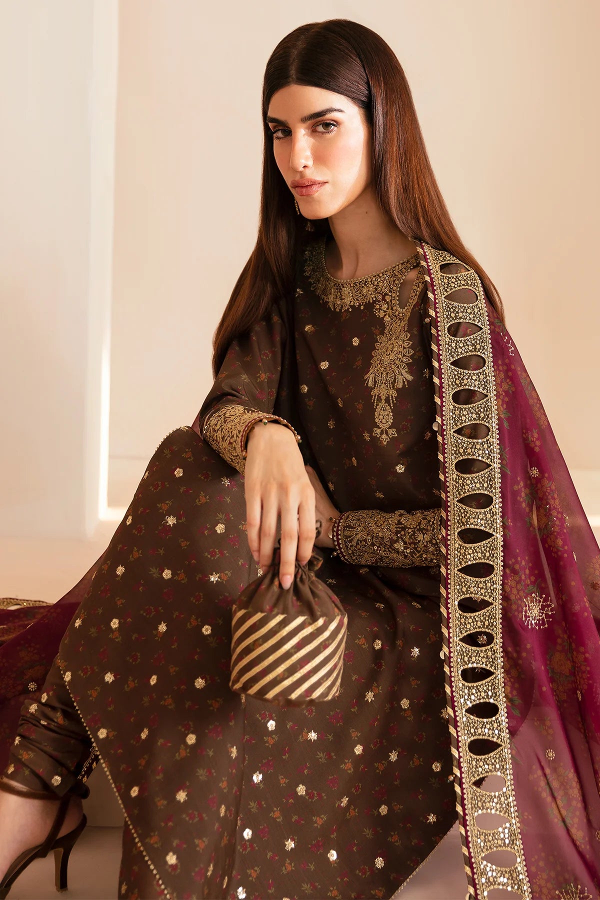 PREMIUM EMBROIDERED RAW SILK UR-7043