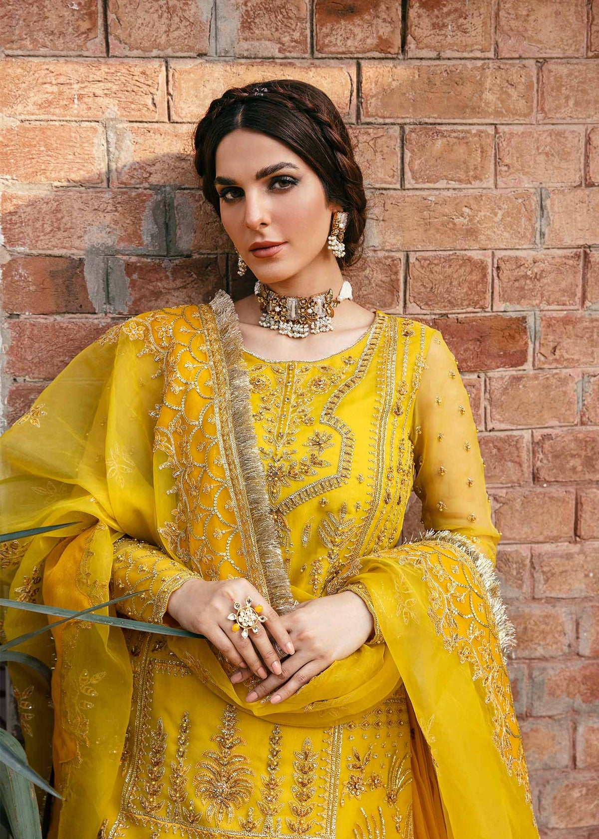 Akbar Aslam Cailin Pakistani organza lehenga formal