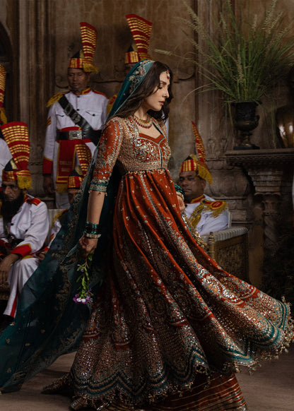 Hussain Rehar Zarin antique gold embroidered koti close-up