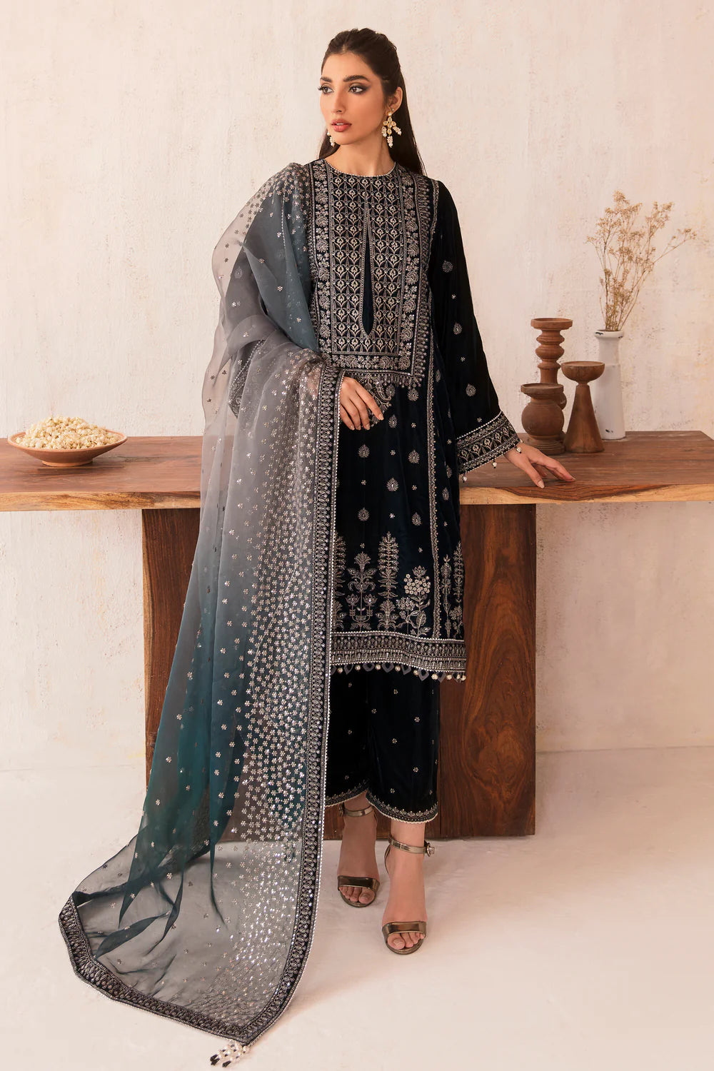 Shop JAZMIN Velvet Formal VF-2003 at Raz Ruya! Huge discounts on luxury Pakistani designer wear. Fast delivery to UK, USA & Canada. End-of-Year & New Year Sale!