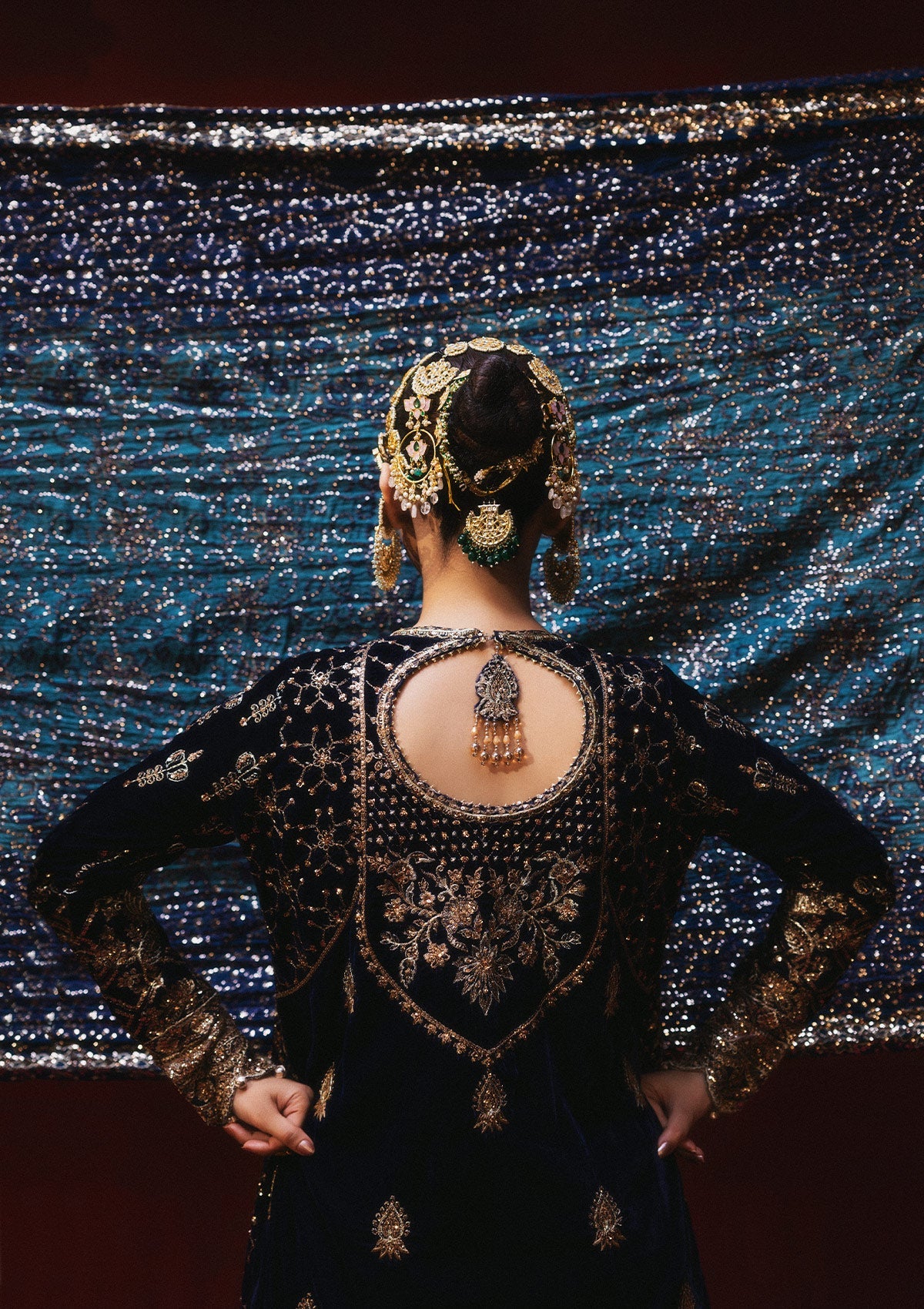 AIK Atelier Dastoor A2407 indigo chunri dupatta