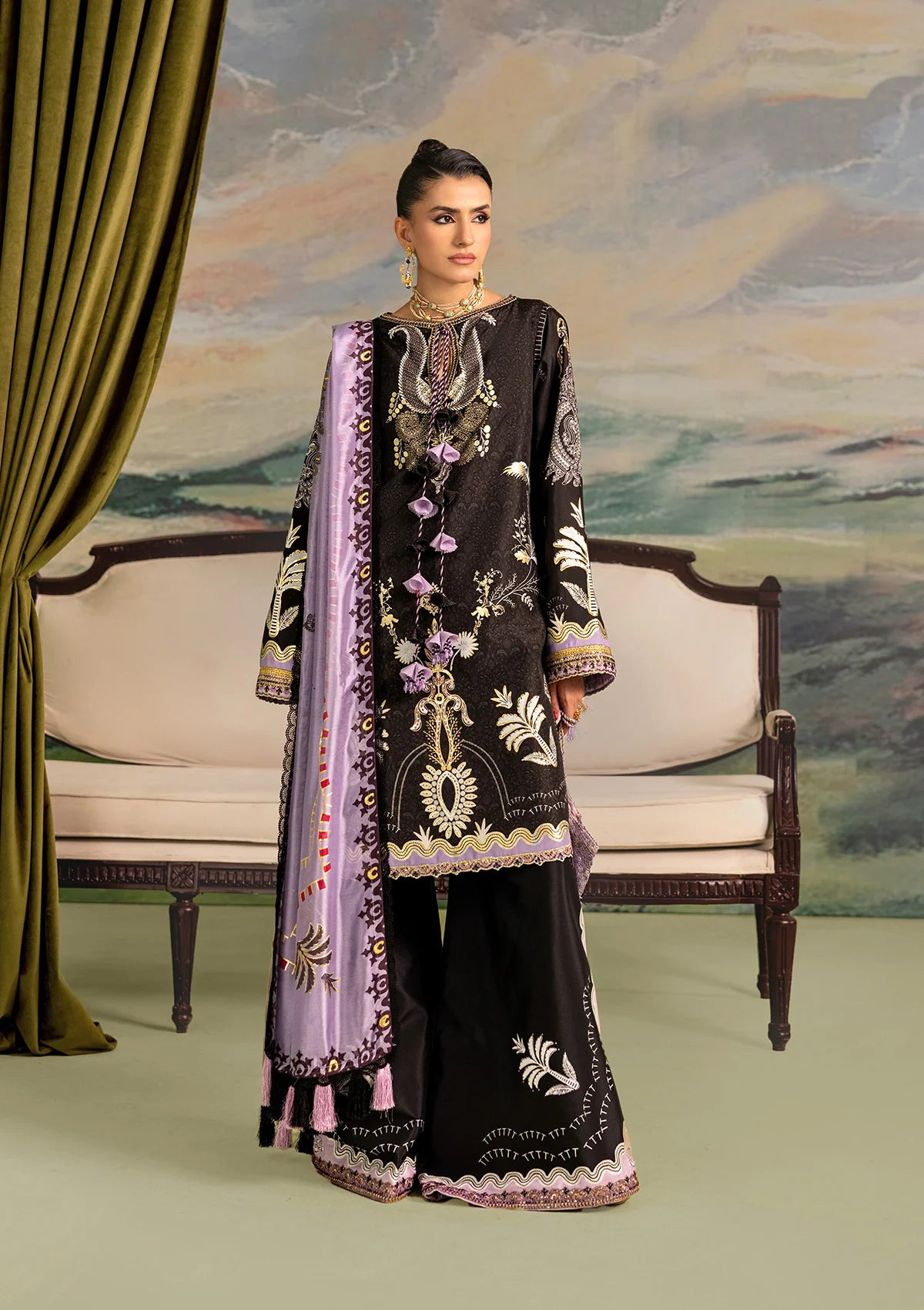 Elegant foil printed crepe silk dress with embroidered organza neckline finishing and sleeve borders. Paired with printed crepe silk pants and silk dupatta.
