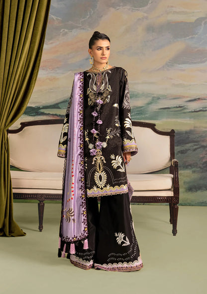 Elegant foil printed crepe silk dress with embroidered organza neckline finishing and sleeve borders. Paired with printed crepe silk pants and silk dupatta.