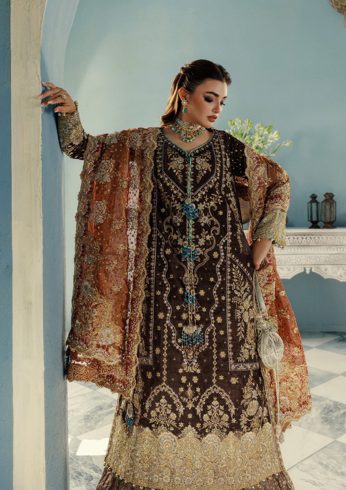 AIK Atelier Udaipur A2507 tissue border detail