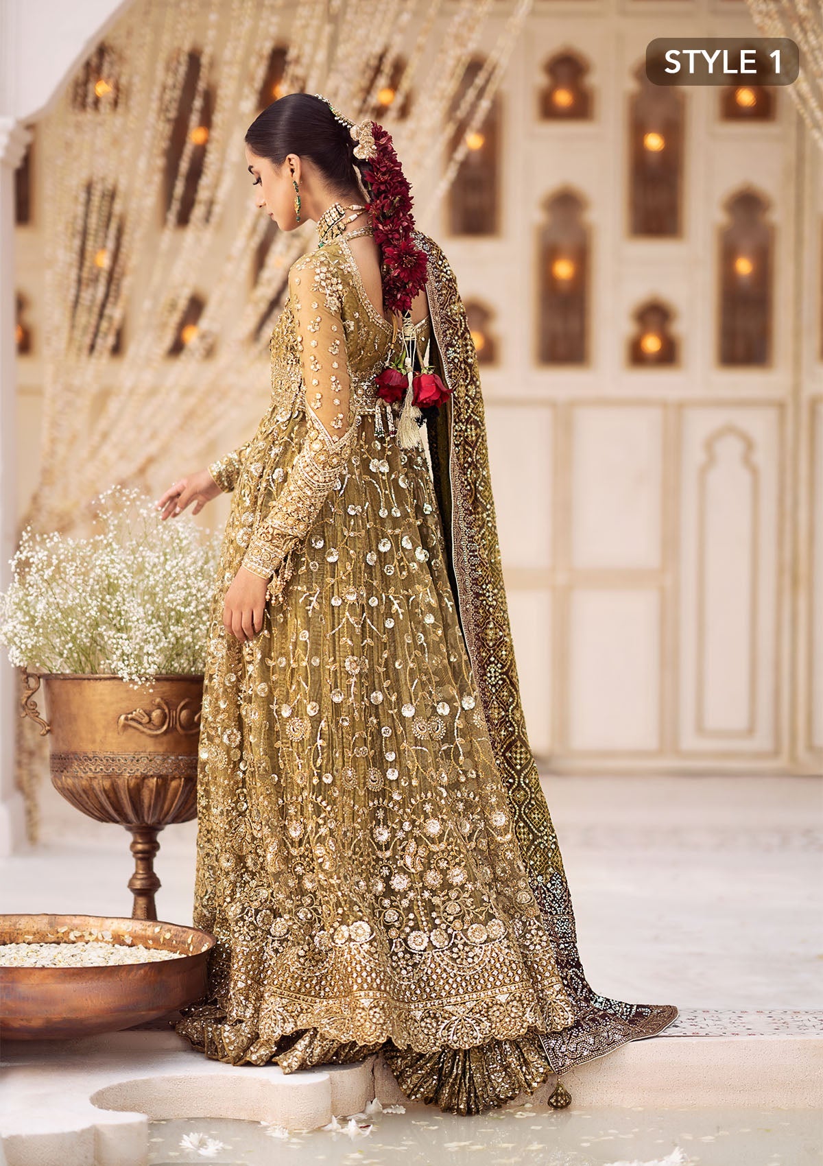 AIK Atelier Look B2404 net panels side view