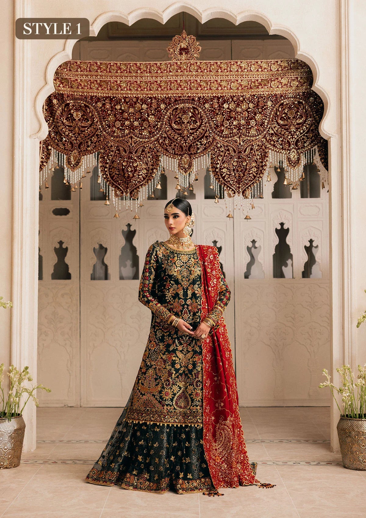 Shop embroidered Kataan silk dress with jamawar pants & silk dupatta. Features long shirt & farshi gharara or slit style—perfect for weddings.