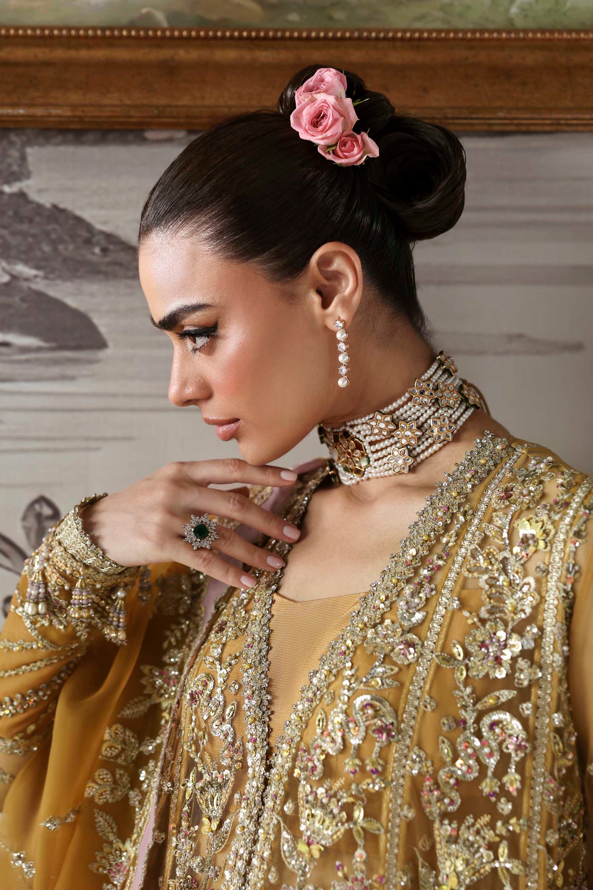Amoria by Akbar – Razruya