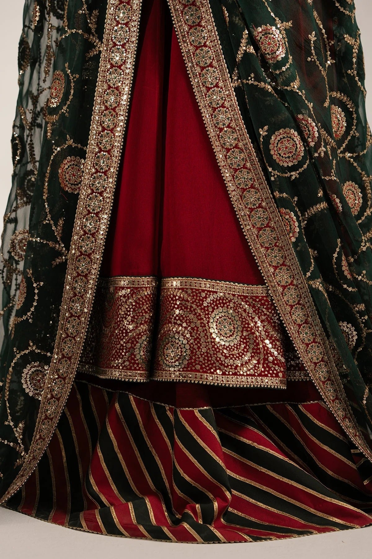 JAZMIN | LUXURY FORMALS | EMBROIDERED CHIFFON UC-3074