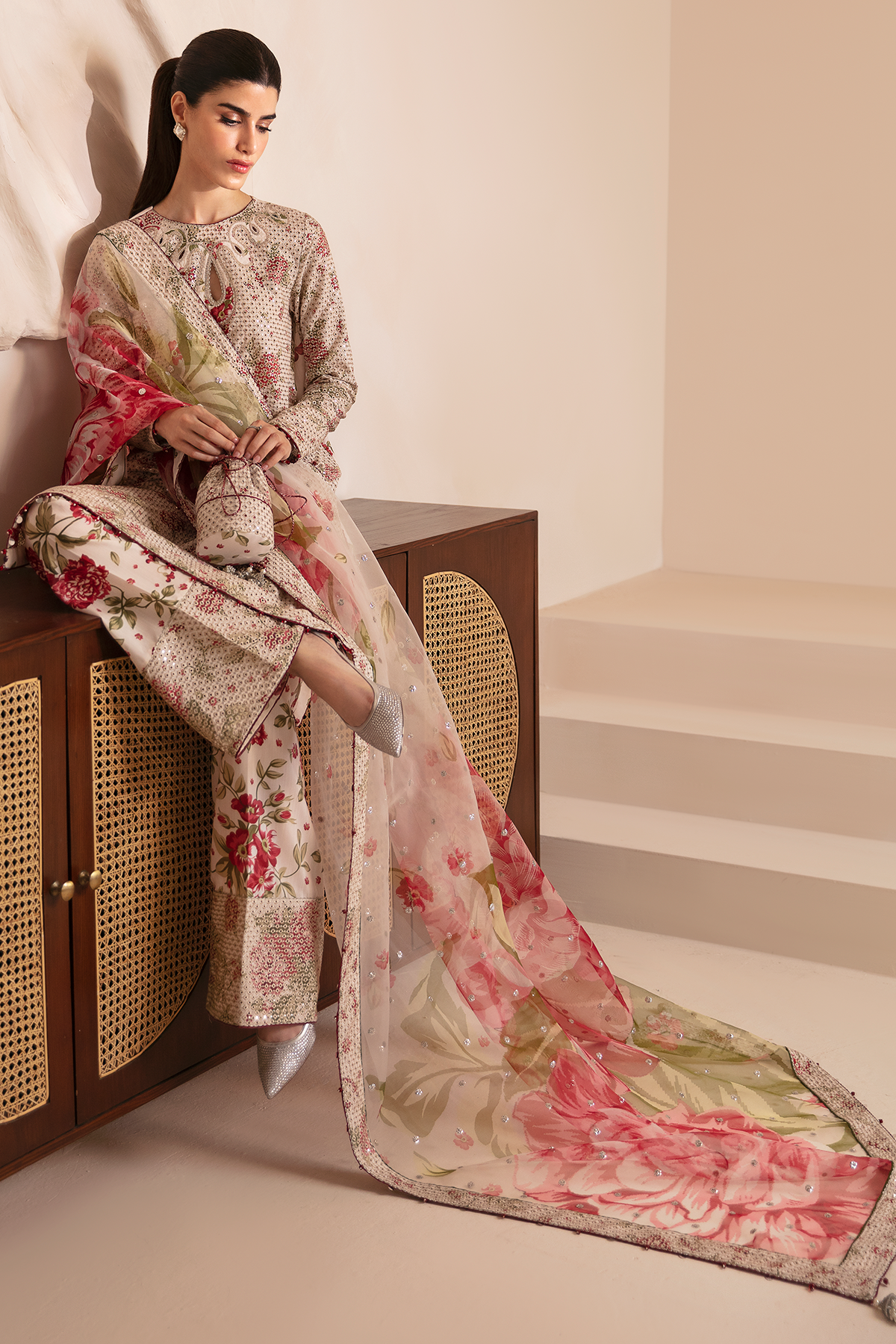 PREMIUM EMBROIDERED RAW SILK UR-7034